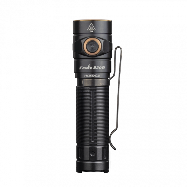 Fenix Elemlámpa E30R (1 x 18650) Luminus SST40 (1600 lumen)