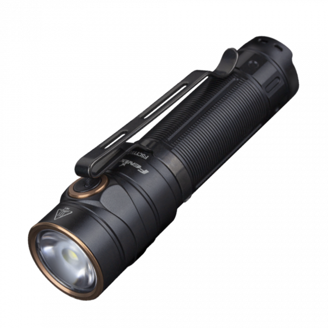 Fenix Elemlámpa E30R (1 x 18650) Luminus SST40 (1600 lumen)